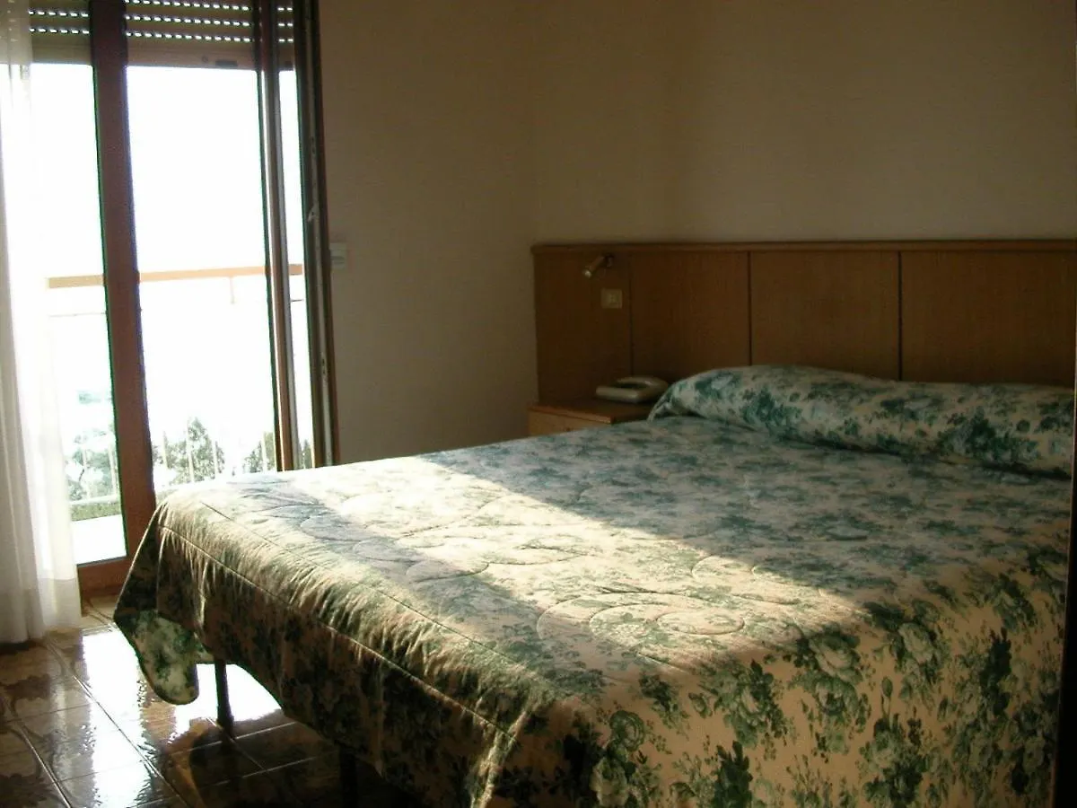 Hotel San Faustino Torri Del Benaco